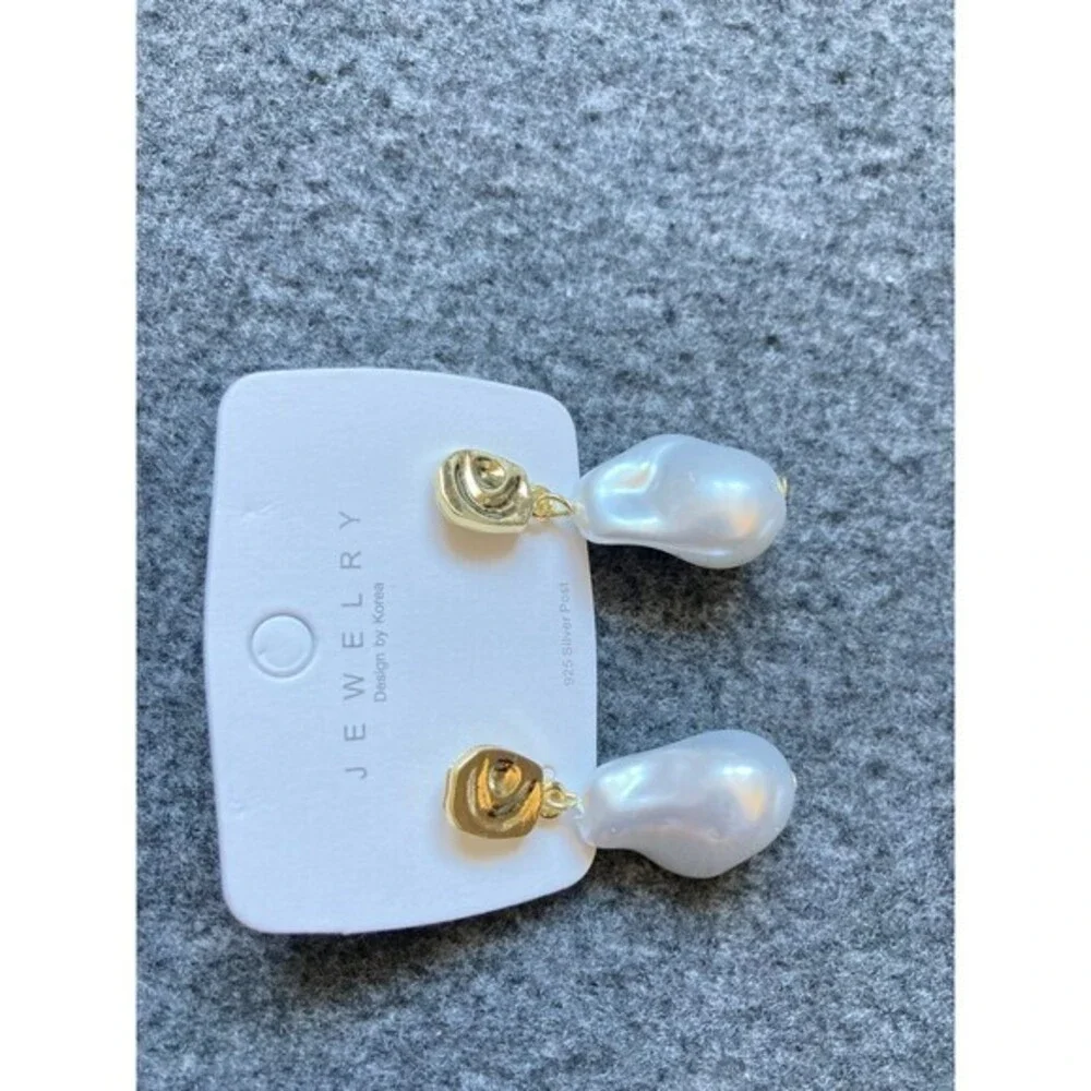 irregular metal pendent Earrings Baroque abnormity imitation pearl earrings‎ new